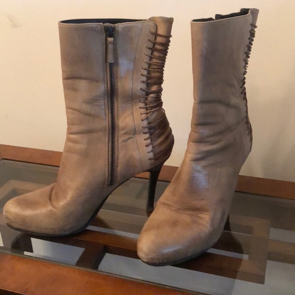 Tan Leather Heeled Boots - Picture 1 of 5